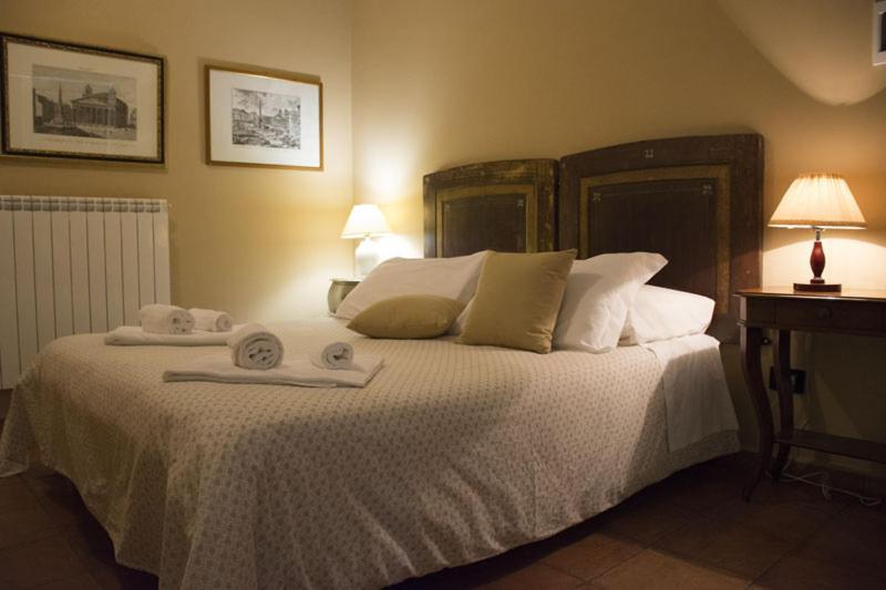 Agriturismo Scuderie Della Contea ซูตรี ภายนอก รูปภาพ